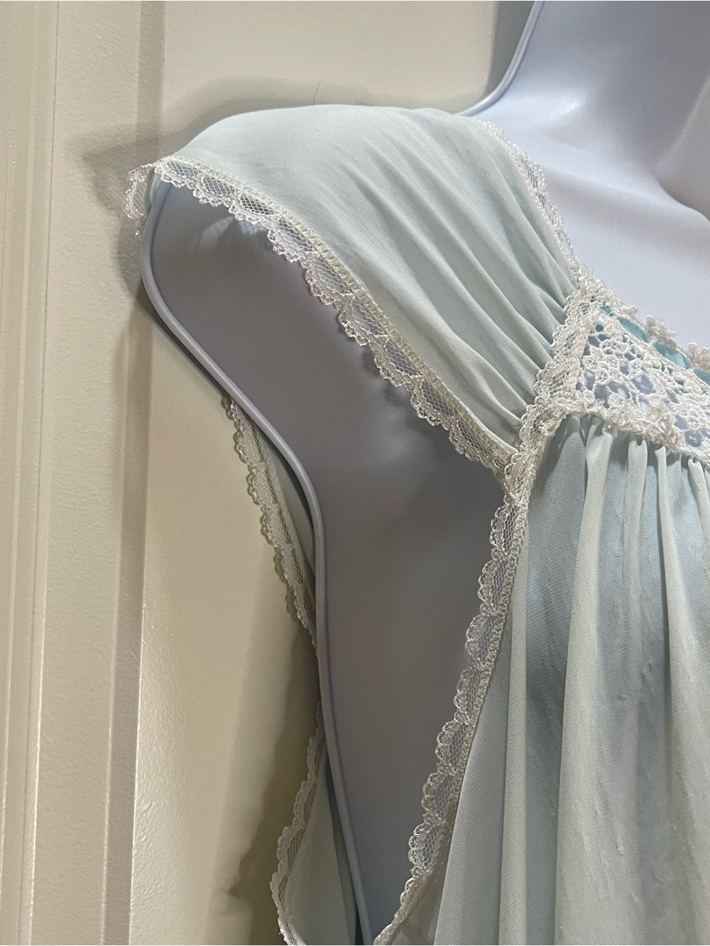 Miss Elaine Nylon Pale Blue Crochet-Trim Nightgown 60s-70s Made in USA Small - Picture 3 of 6
